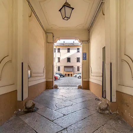 Konukevi Il Lupo Della Sila Cosenza